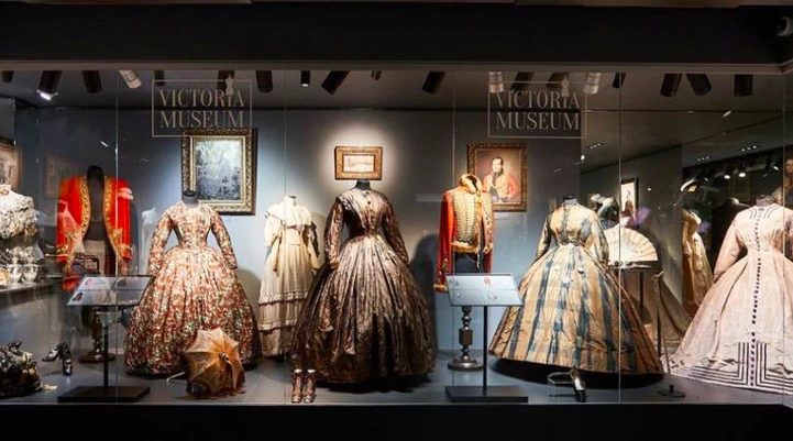 Victoria Museum Barcelona — moda victoriana 1830-1920 — Tour El Origen NUDO BCN
